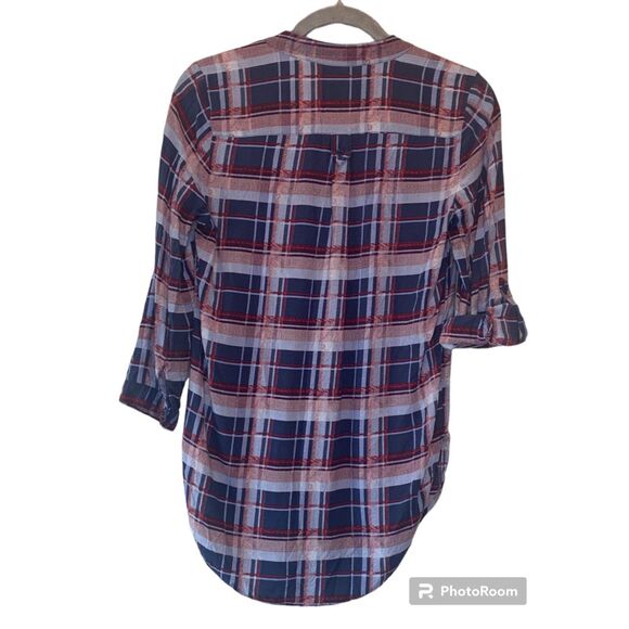 Market & Spruce Stitch Fix Womens Blouse Size Small Blue Pink 1/2 Button Hi-Low - Picture 2 of 5